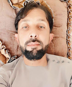 MI-1630882